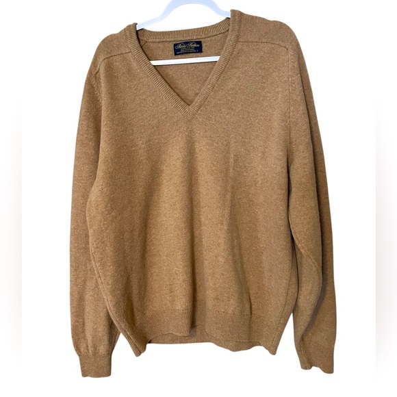 Brooks Brothers Vintage Lambswool V Neck Sweater